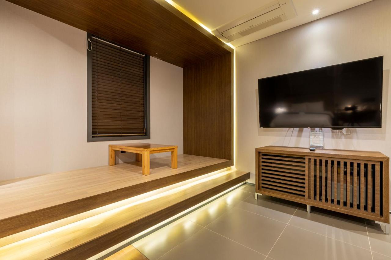Sorgente Business Hotel Busan Luaran gambar