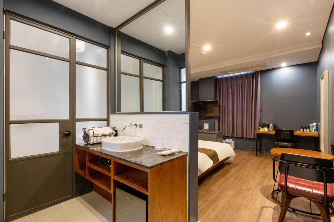 Sorgente Business Hotel Busan Luaran gambar